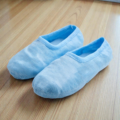 Tucky Premium Non-Slip Disposable Shoe Covers (100 Pack)